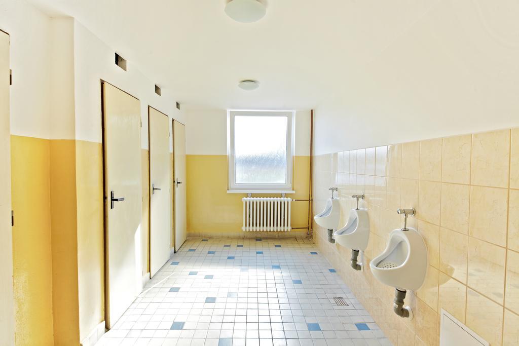 Hostel Liben ปราก ภายนอก รูปภาพ