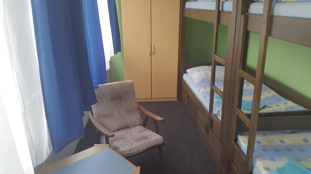 Hostel Liben ปราก ภายนอก รูปภาพ